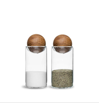 Nature Salz und Pfefferstreuer mit Eichendeckeln – 2er-Set