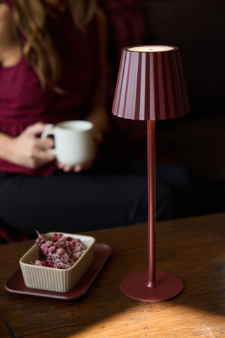 Liv Tischlampe – Weinrot