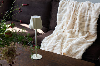 Liv Tischlampe – Beige