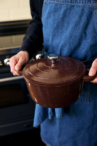 Gusseisen Kochtopf Isak 4,6 L – Weinrot