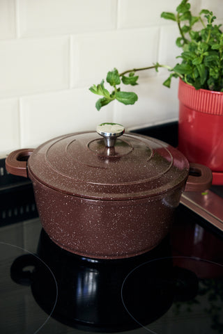 Gusseisen Kochtopf Isak 4,6 L – Weinrot