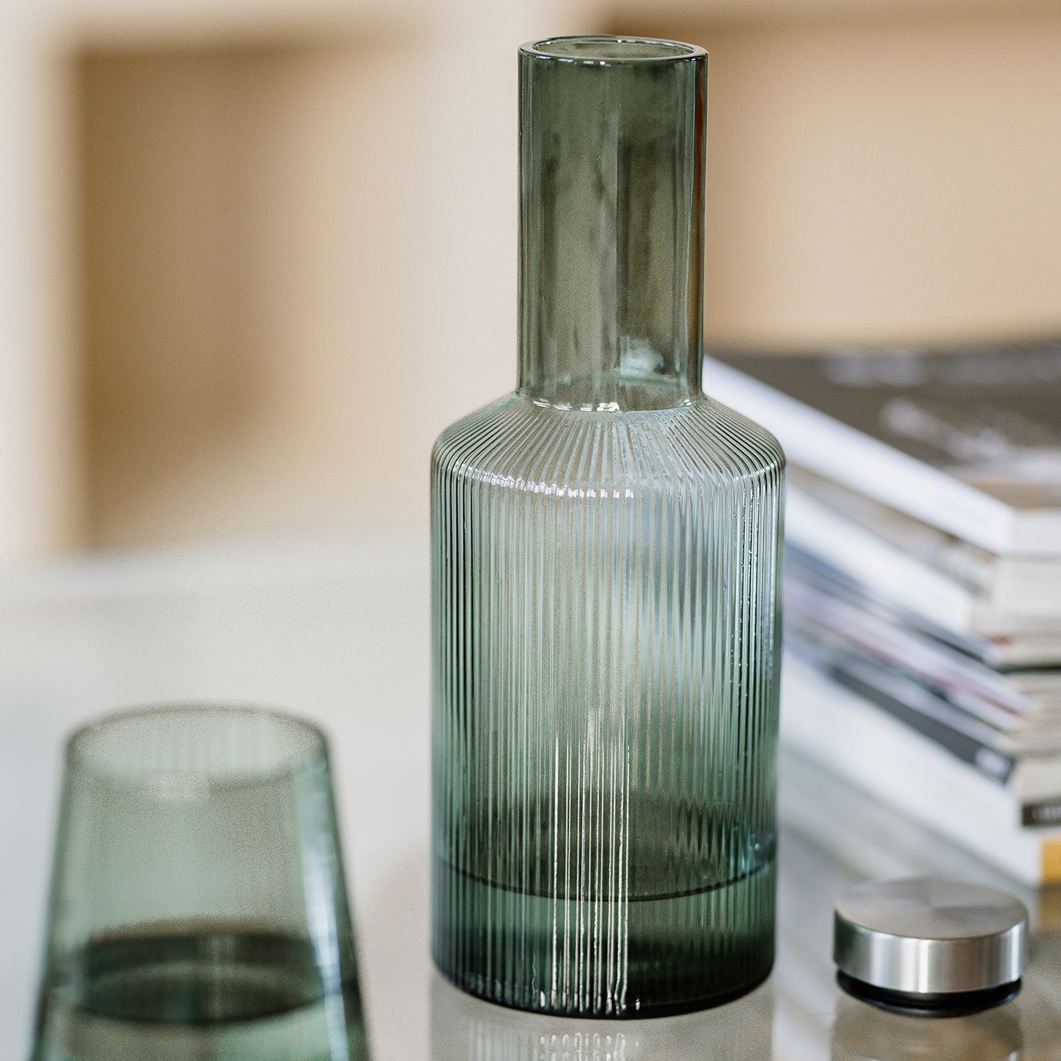 Ray Karaffe mit Deckel 100cl dunkelgrün – Emirtex Home