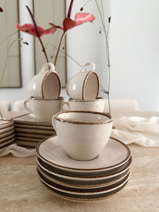 Pure Sand Kaffeetasse mit Unterteller Beige