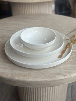 Damask Weiß Geschirrset – 25 teilig für 6 Personen