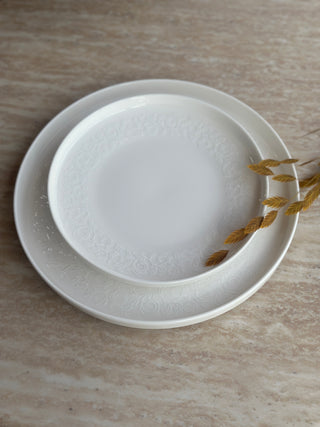 Damask Weiß Geschirrset – 25 teilig für 6 Personen