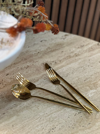 Faro Gold 24-teiliges Besteckset für 6 Personen glänzend