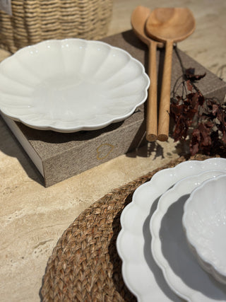 Lotus Weiß Geschirrset 24 teilig