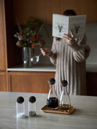 Mundgeblasene Essig- und Öl-Spender mit Korkdeckel, 2er-Set